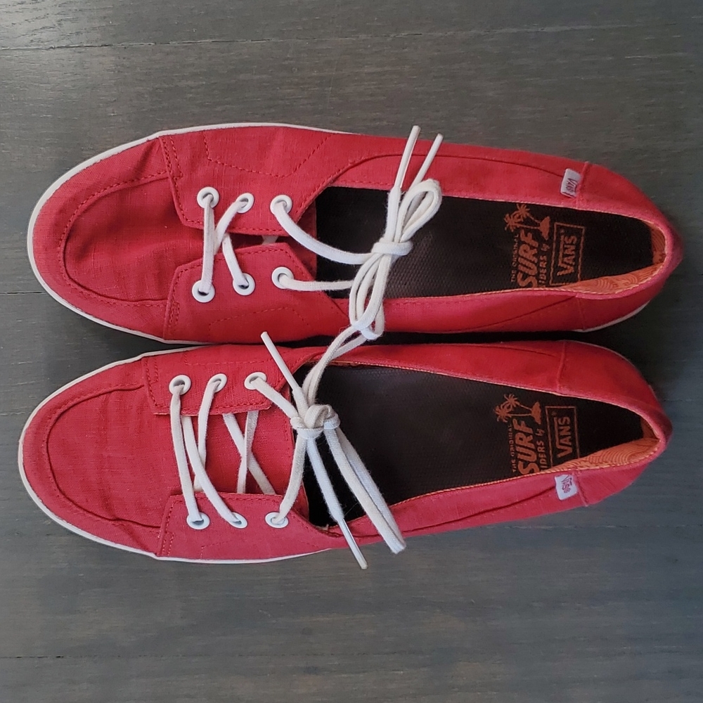 Vans Women's Surf Siders Red Canvas Low Top Shoes Size 8